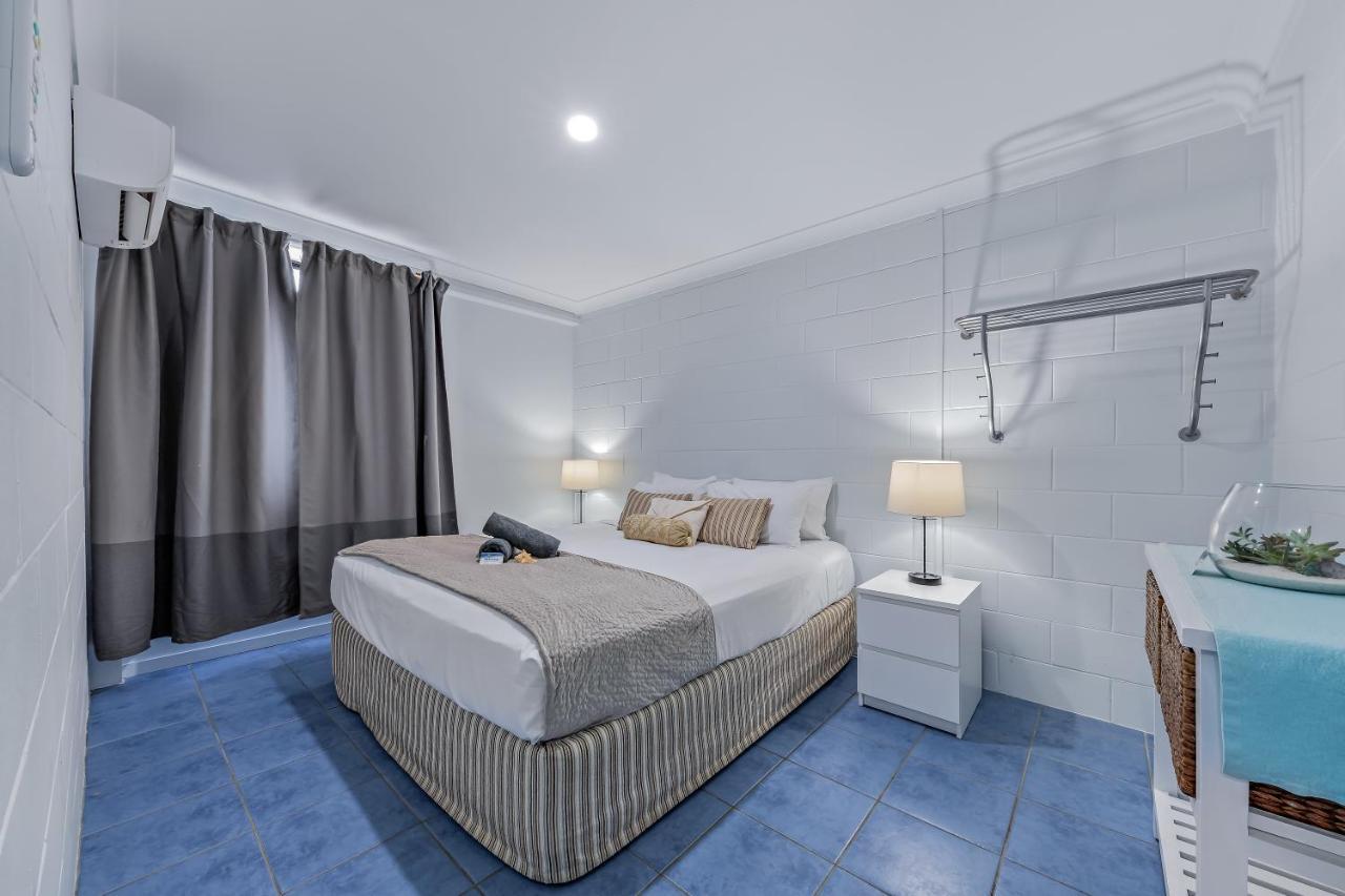 Airlie Sun & Sand Accommodation #5 에일리비치 외부 사진